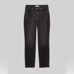 The Momjean in Hillshore
Wash